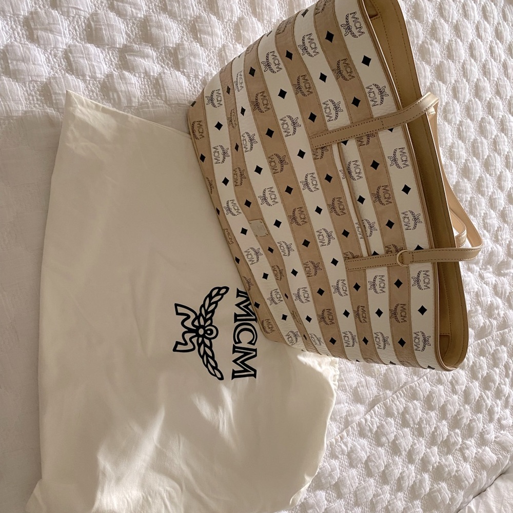 MCM Authentic Bag. Very nice and New